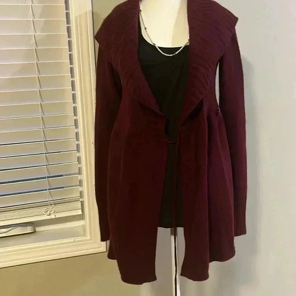 [L]Talula Burgundy One Button  Closure Wool Cashmere Cardigan Big Neck Sweater - Picture 8 of 9